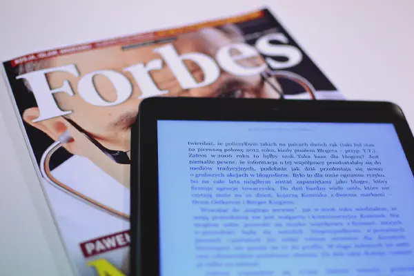 A generic e-reader on top of Forbes magazine